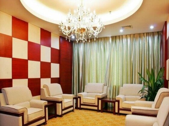 Crown International Hotel - Photo2
