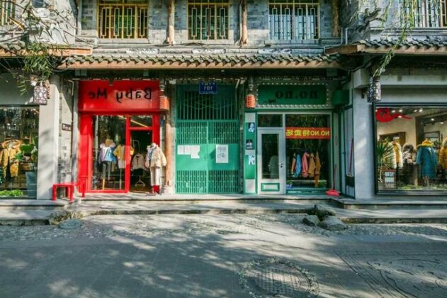 Dujiangyan City Near Xuanhua Gate Locals Apartment 00134980