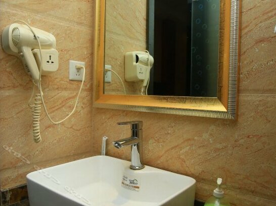 Fengqiao Holiday Hotel - Photo4