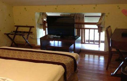 Flying Dragon Humanities Hotel - Photo2