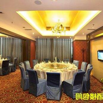 Garden Hotel Chengdu - Photo4
