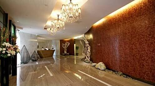 Grand Hotel Chengdu - Photo2