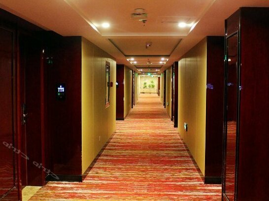 Handu Hotel - Photo2