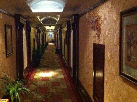 Herijun Hot Spring Hotel - Photo2