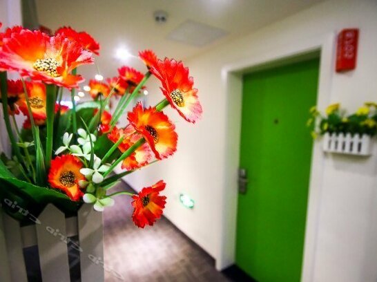 Hi Inn Chengdu Yusha Road Branch - Photo2