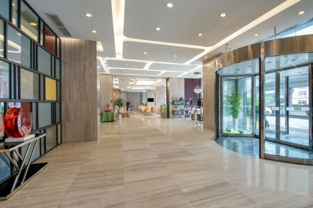 Holiday Inn Express Chengdu Wuhou - Photo3