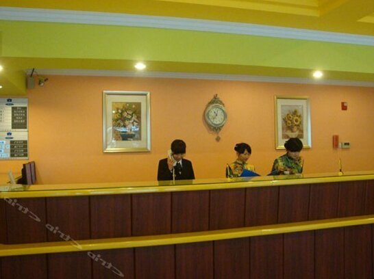 Home Inn Chengdu Luomashi Subway Station - Photo3
