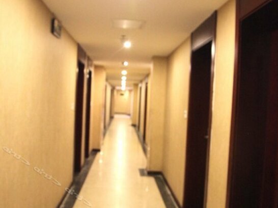 Hongda First Hotel Chengdu - Photo5