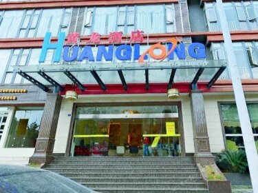 Huanglong Business Hotel