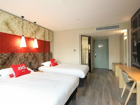Ibis Chengdu Sm Square - Photo5