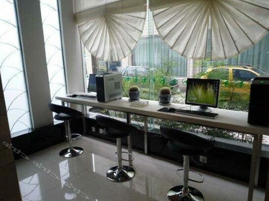Jiulong Yijia Hotel Chengdu - Photo5
