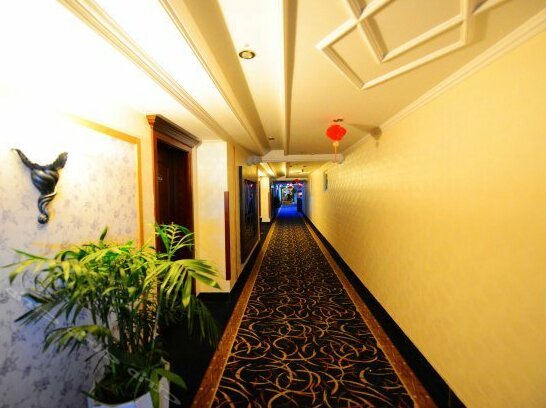 Kelly Impression Hotel - Photo4