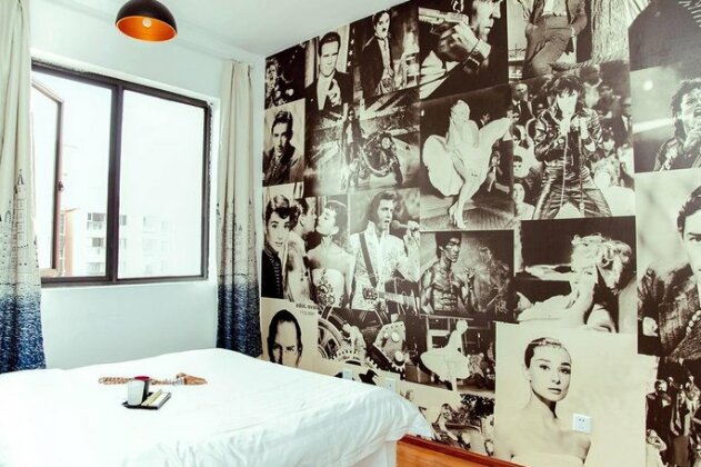 Lexi Times Theme Hostel - Photo5