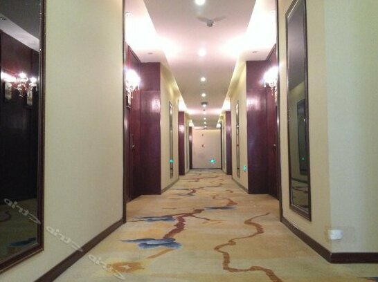 Longqianxi Hotel - Photo5