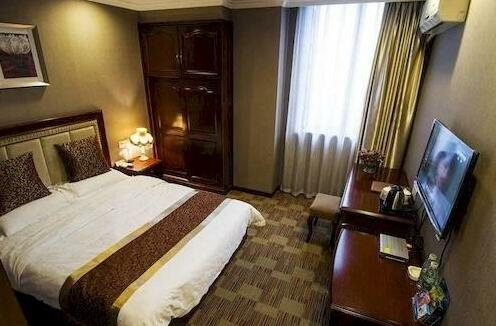 Louver Hotel - Photo3
