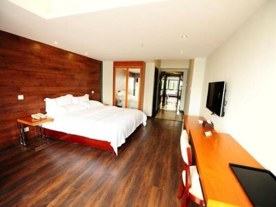 Moregal Hotel and Residence - Photo5