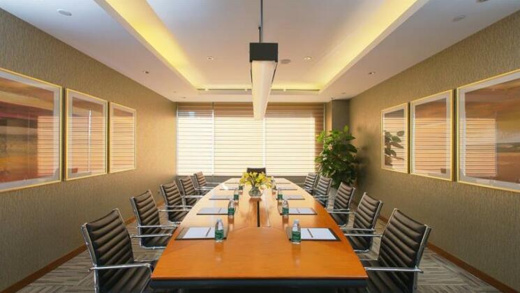 Oakwood Residence Funder Chengdu - Photo2