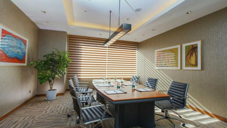 Oakwood Residence Funder Chengdu - Photo4