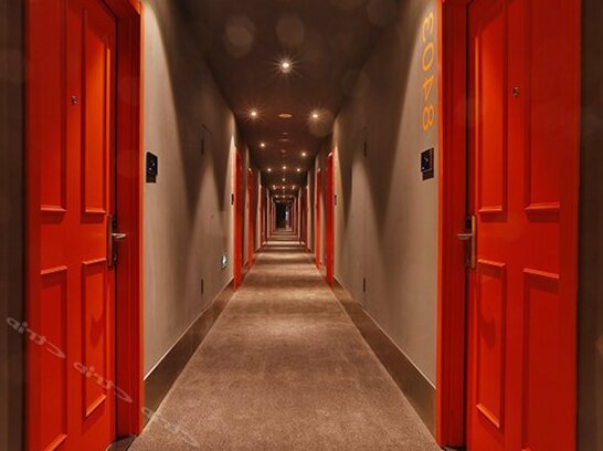 Orange Hotel Select Chengdu Tai Koo Li - Photo3