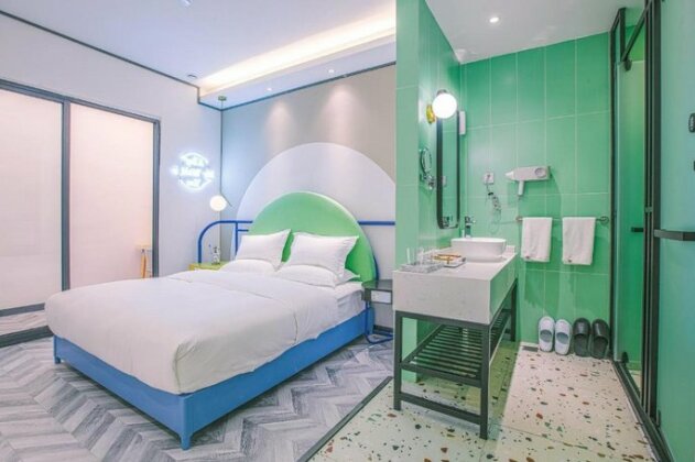 PATHFINDER Drea Hostel Concept Store Kuan & Zhai Alleys - Photo3