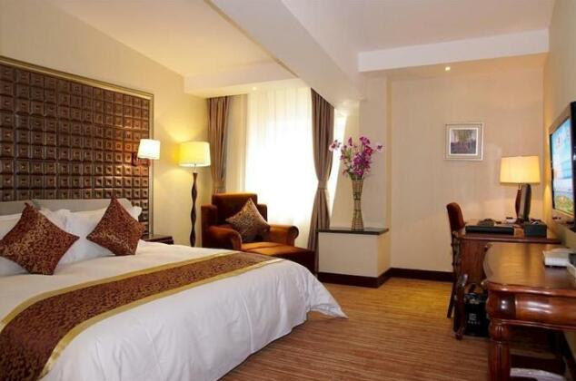 Qiyuan Hotel Chengdu - Photo2