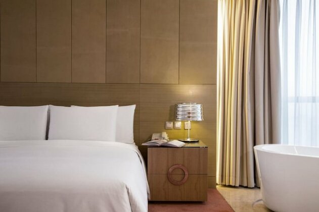 Renaissance Chengdu Hotel - Photo5