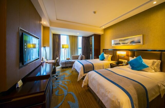 Rising Butterfly Hotel - Photo3