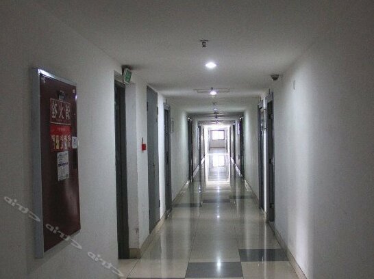 Ruigao Business Hotel - Photo3