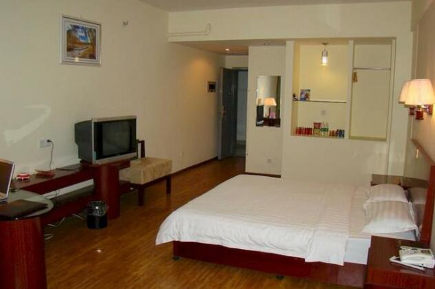 Ruigao Business Hotel - Photo4