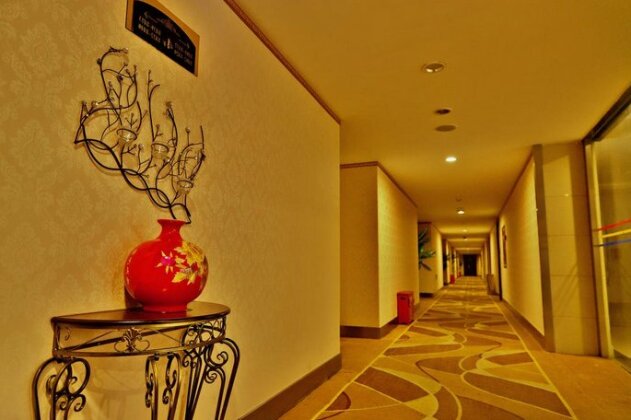 Saijia Shushi Hotel Chengdu - Photo4