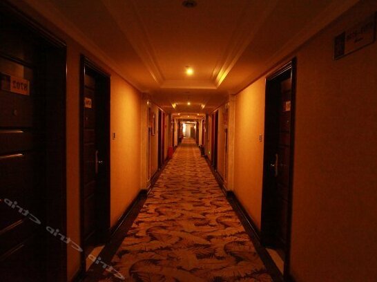 Shenghuatai Hotel - Photo3