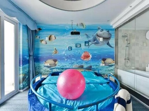 Shenqian Romantic theme Apartment