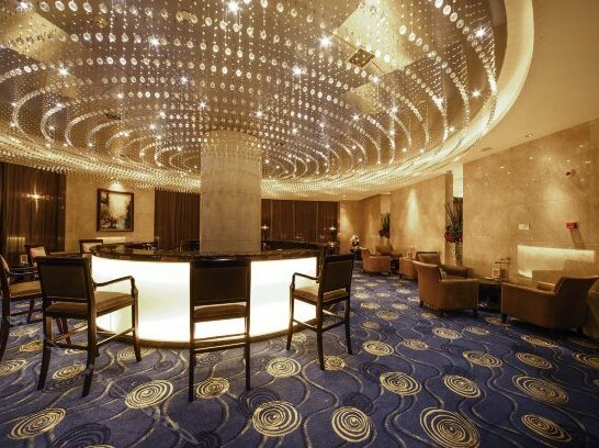 Skyline International Grand Hotel - Photo2