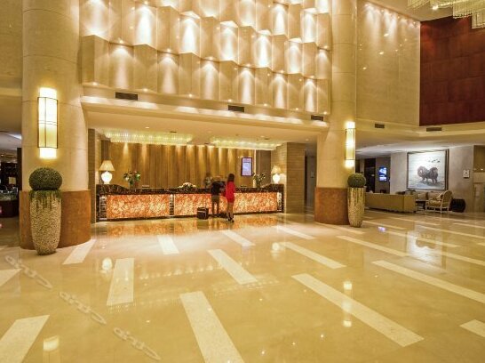 Skyline International Grand Hotel - Photo3