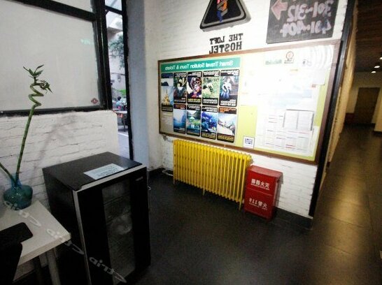 The Loft Design Hostel - Photo4
