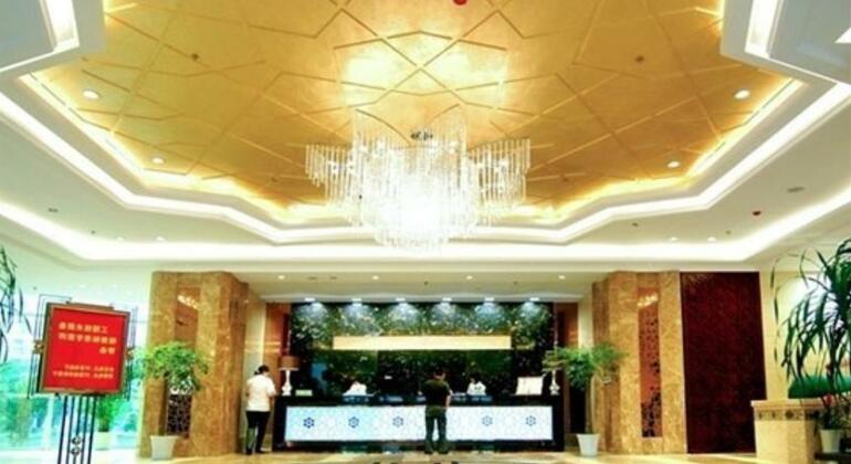 Tu Ha Hotel Chengdu - Photo2