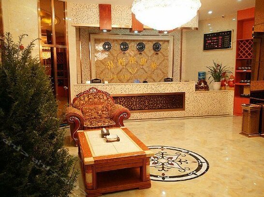 Vienna Hotel Chengdu - Photo2