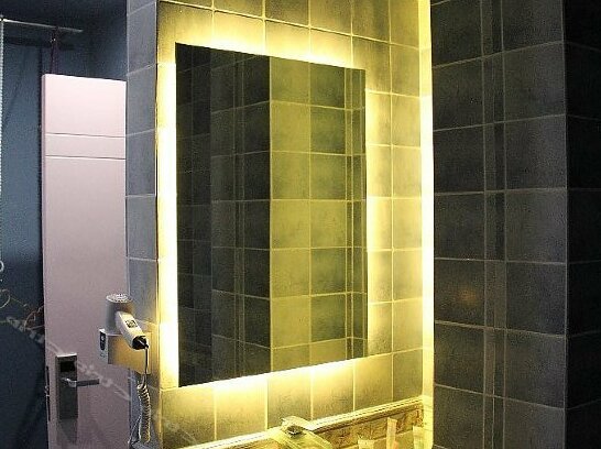 Weiai Chuangyi Theme Hotel - Photo5