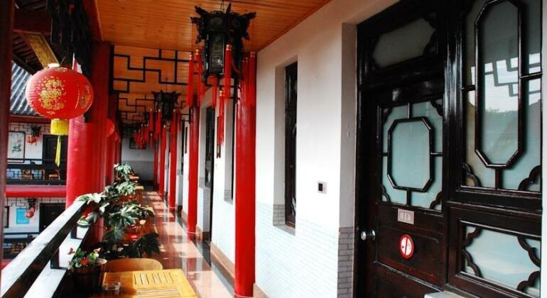 Wenjun Courtyard Hotel Chengdu Kuanzhai Branch - Photo4