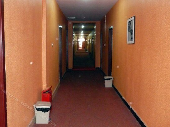 Wojia Business Hostel - Photo4
