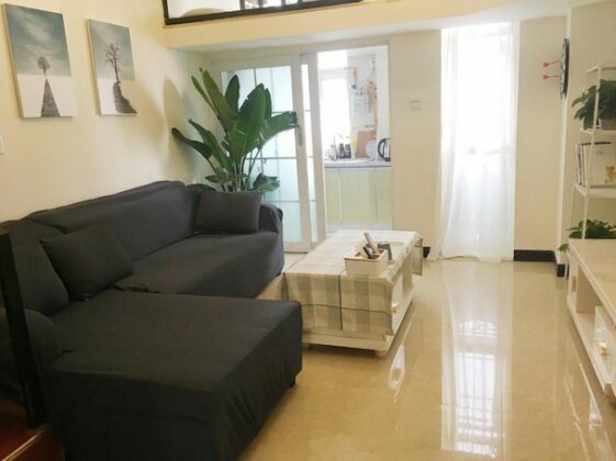 Xipu Subway Station Loft Apartment - Photo2