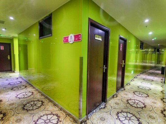 Yijia Business Hotel Chengdu - Photo4