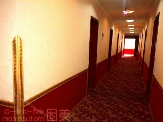 Yingbin Business Hotel Chengdu - Photo4