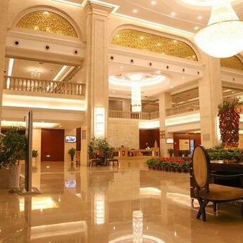 Vienna International Hotel Chenzhou Guiyang Golden City Brand - Photo3