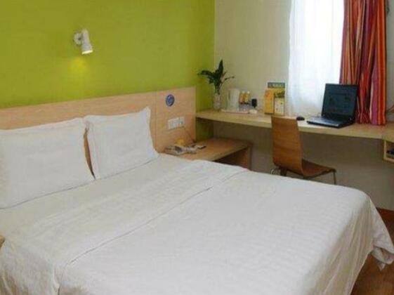 7 Days Inn Chifeng Bus Station - Photo3