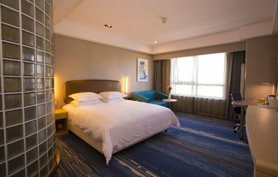 Holiday Inn Express Chifeng Hongshan - Photo3