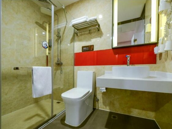 7days Premium Chongqing Jiefangbei Commercial Street Branch - Photo3