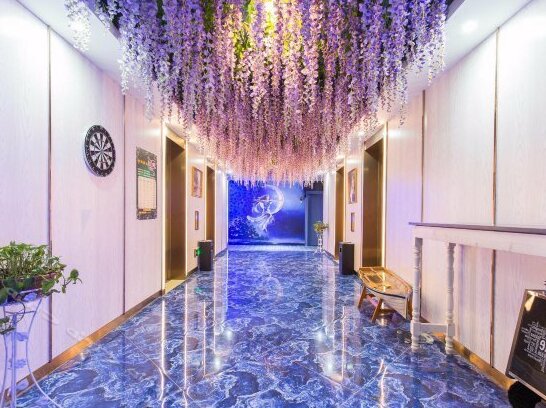 Chongqing Dream Land Theme Hotel - Photo3