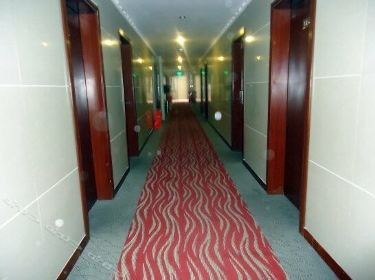 Chongqing Waimao Hotel - Photo2