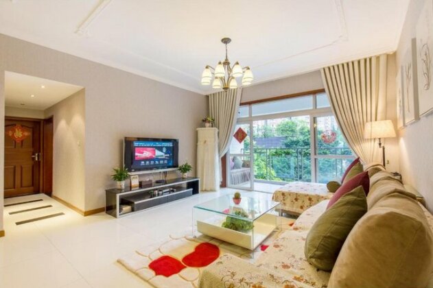 City Home Apartment - Photo4